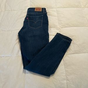 Levi’s 711 skinny jeans